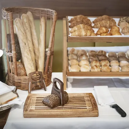 Boutique Hotel La Couronne-3